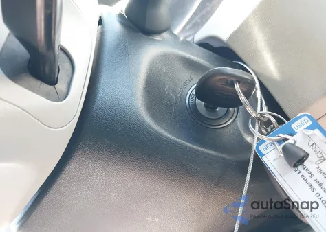 2013 Toyota Sienna Le V6 8 Passenger from USA, damaged, VIN 5TDKK3DC5DS329370